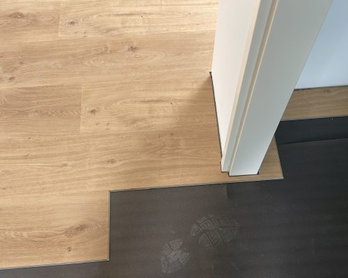 E1A8F0D4-7F64-45F1-AA98-5DBADA1CB4AE